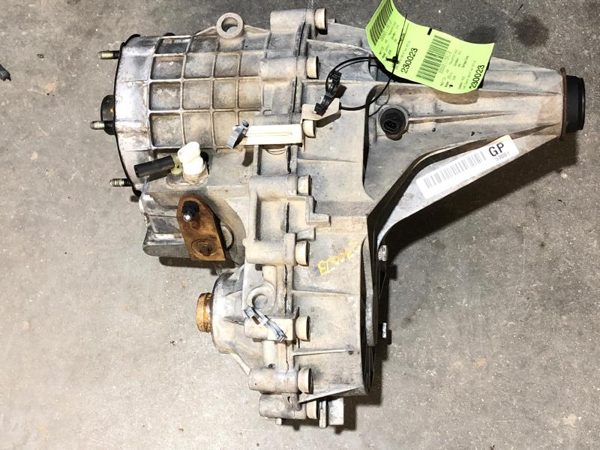 1999-2006 Gmc Sierra 1500 Transfer Case Assembly Oem 4X4 4Wd Tcase At 12588517 — photo 1