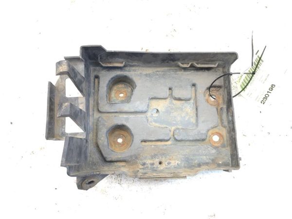 1999 Ford Taurus Sho Battery Mount Tray Oem 3.4L V8 — photo 1