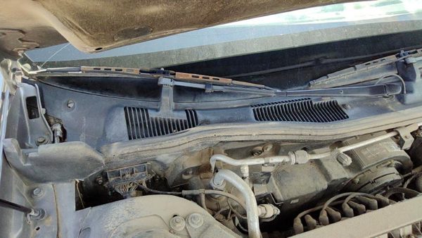 1997-1999 Cadillac Deville Windshield Wiper Cowl Vent Trim Panel Oem Cover — photo 2