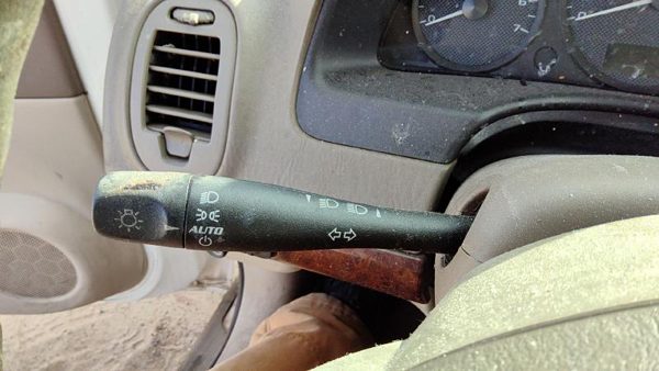 04-12 Chevy New Style Malibu Turn Signal Switch Column Control Lever Headlight — photo 2