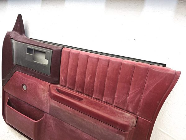 1990 Chevy S10 Pickup Passenger Right Front Door Trim Panel Red — photo 14