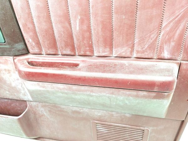 1990 Chevy S10 Pickup Passenger Right Front Door Trim Panel Red — photo 15