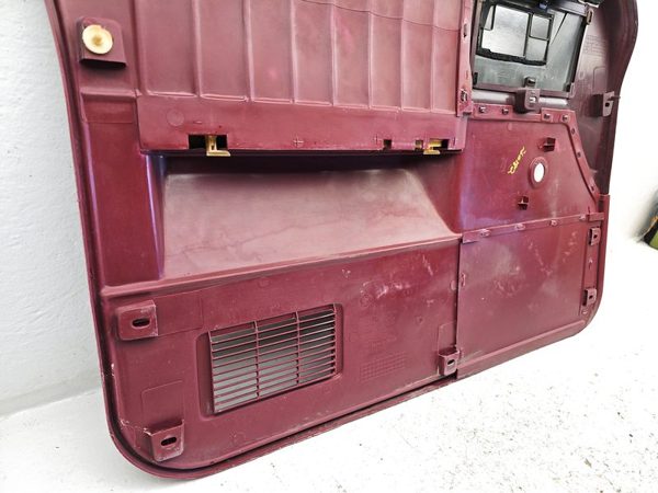 1990 Chevy S10 Pickup Passenger Right Front Door Trim Panel Red — photo 19