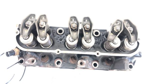 1983-1989 S10 Blazer Passenger Right Cylinder Head Assembly OEM 2.8L R 14054884 — photo 1