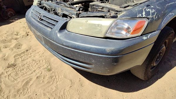1997-1999 Toyota Camry Front Bumper Cover Assembly Oem Blue 8L3 52119Aa901 — photo 3
