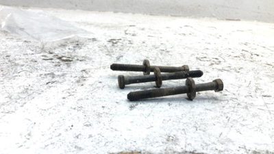 83-94 Chevy S10 Blazer Set of Bolts for Power Steering GEARBOX MOUNTING BOLTS