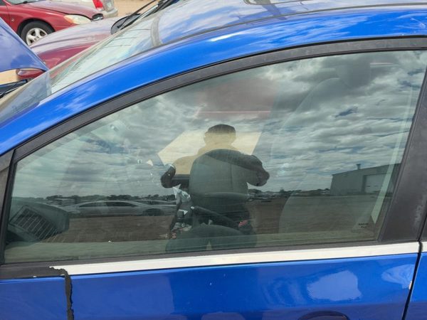 2007-2012 Nissan Sentra Driver Left Front Side Window Door Glass Oem 80301Et000 — photo 3