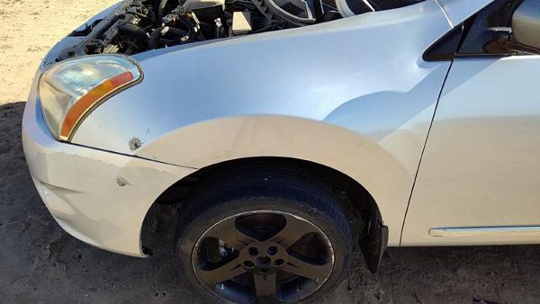 2013 Nissan Rogue Fender LH Silver K23 — photo 3
