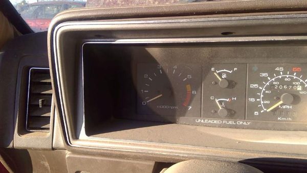 81-86 Isuzu Pup Pickup Trim Bezel Around Speedometer Dash Surround Panel Brown — photo 3