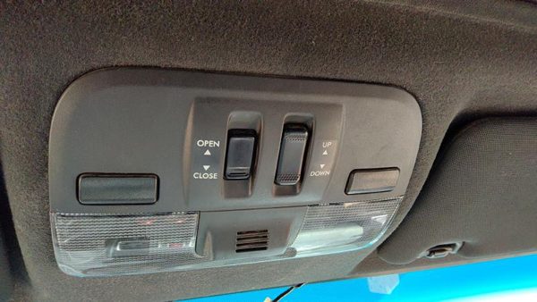 2015-2021 Subaru Wrx Center Overhead Console Oem Dome Light Map Lamp Cubby — photo 1