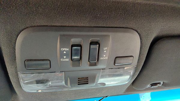 2015-2021 Subaru Wrx Center Overhead Console Oem Dome Light Map Lamp Cubby — photo 4