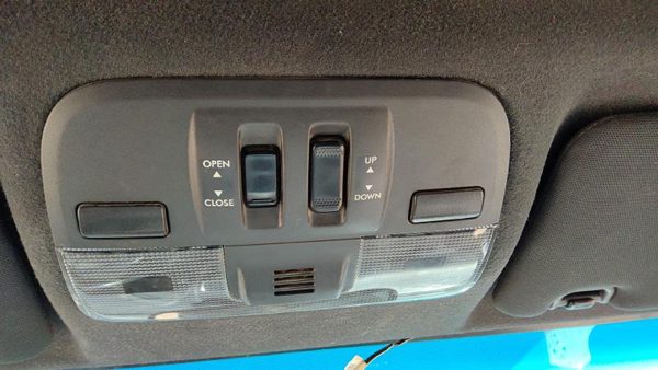 2015-2021 Subaru Wrx Center Overhead Console Oem Dome Light Map Lamp Cubby — photo 5