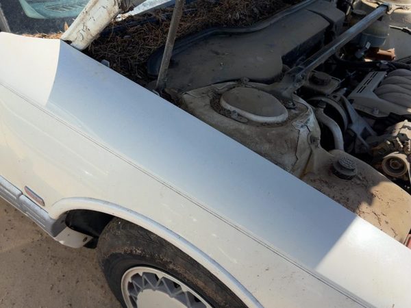 1992-1998 Olds Eighty Eight Passenger Right Front Fender Oem White 25663638 — photo 5