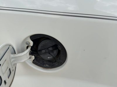 2008-2011 Chrysler Town & Country Fuel Filler Neck Assembly With Gas Cap Oem
