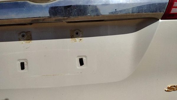 04-05 Toyota Sienna License Plate Trim Surround Panel Oem Chrome With Camera — photo 7