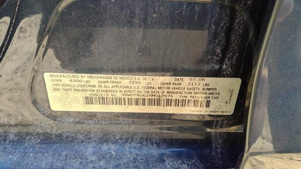 2006 Volkswagen Jetta Quarter Panel RH — photo 4