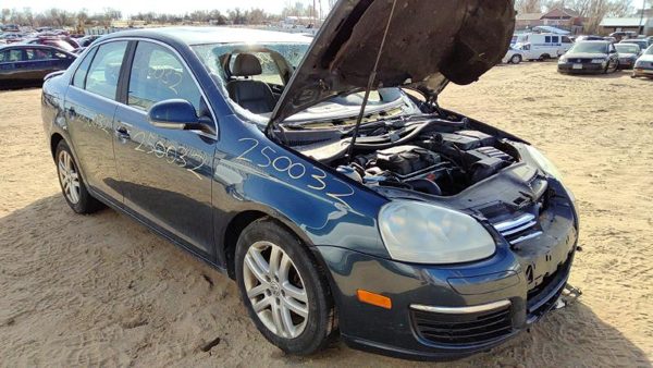 2006 Volkswagen Jetta Quarter Panel RH — photo 7