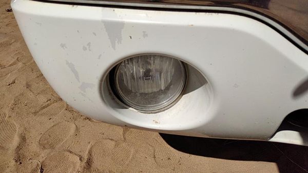 2004-07 Sierra 1500 Hd Passenger Right Lower Fog Light With Bracket Oem 15776381 — photo 5