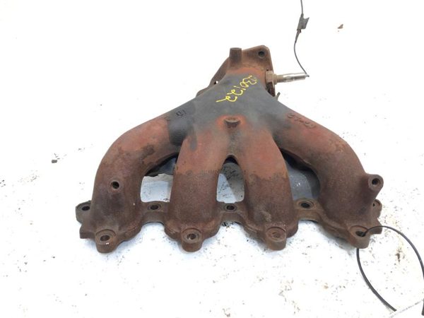 1988-1995 Honda Civic Crx Hatchback Exhaust Manifold Assembly Oem 1.5L D15b2 5Sp — photo 1