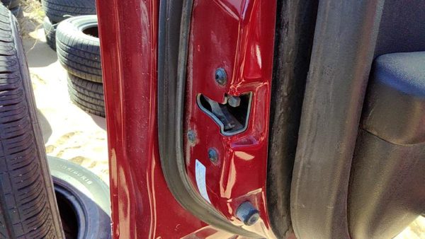 2006-2012 Ford Fusion Driver Left Front Door Latch With Rods/Cables Oem — photo 1