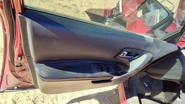 08-13 Nissan Rogue Driver Left Front Door Trim Panel With Master Switch G Black — photo 3
