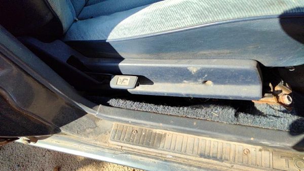 1984-1986 Toyota Camry Passenger Right Side Seat Trim Panel Oem Blue — photo 5