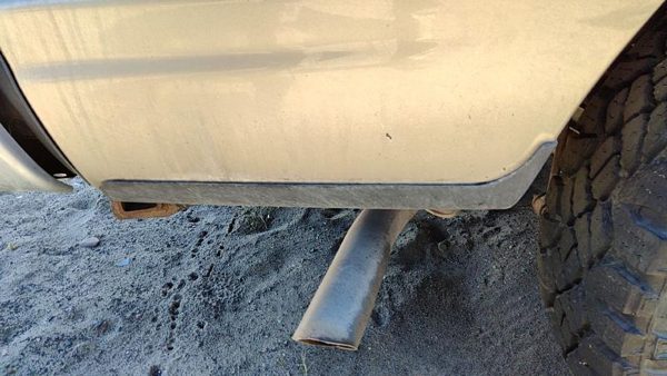 1997-2002 Ford Expedition Passenger Right Rear Moulding On Quarter Panel Oem — photo 2
