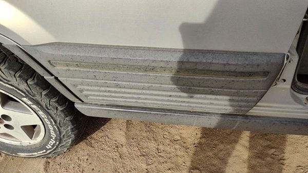 1994 Jeep Grand Cherokee Passenger Right Rear Moulding From Door Back Trim Strip — photo 4