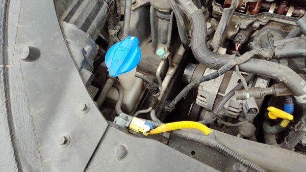 16-21 Hyundai Tucson Windshield Washer Fluid Reservoir With Pump Oem Wiper Tank — photo 3