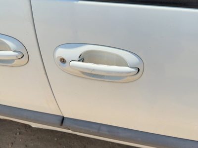 99 Town & Country Passenger Right Front Outside Door Handle Oem Taupe Frost Ptk