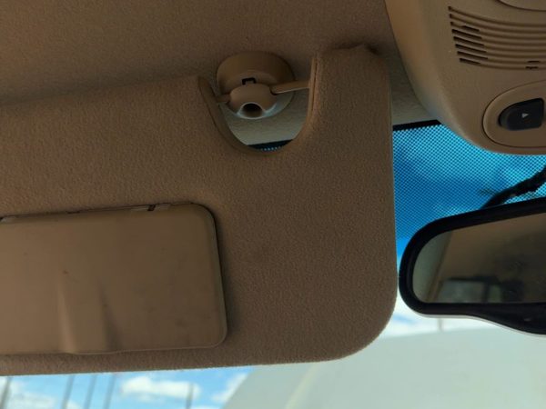 2004 Buick Rainier Driver Left Sun Visor Oem Tan 332 15194824 — photo 6