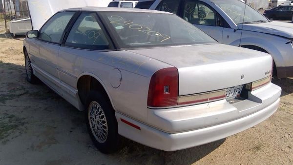 1991 Olds Cutlass — vehicle photo 7
