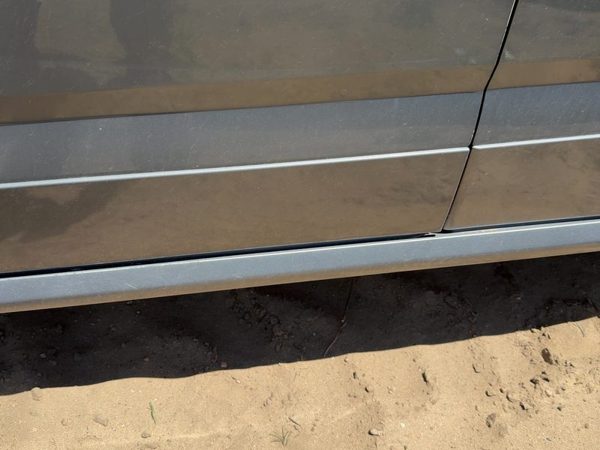 04-05 Srx Driver Left Front Moulding From Door Oem Trim Strip Silver 42U — photo 5