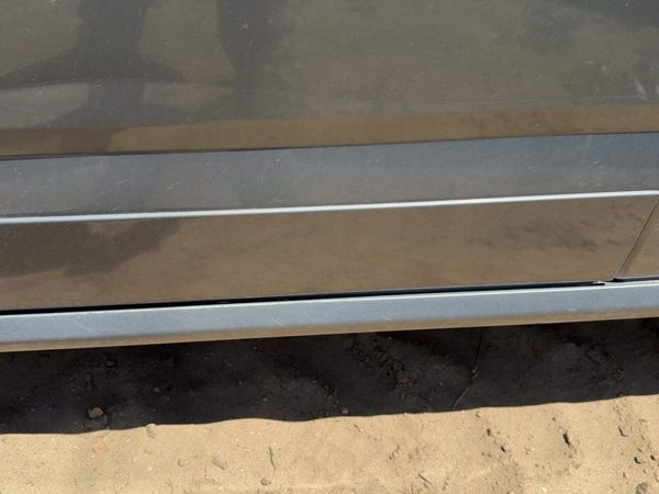 04-05 Srx Driver Left Front Moulding From Door Oem Trim Strip Silver 42U — photo 6