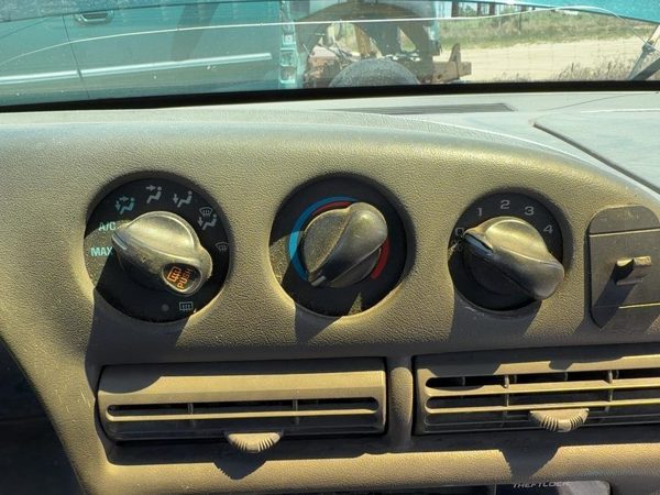 97-01 Chevy Lumina Temperature Control Module In Dash Heater AC Head Unit OEM — photo 2