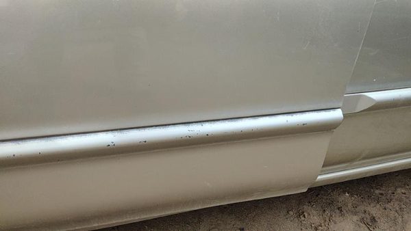 2000-2001 Nissan Maxima Driver Left Front Moulding From Door Oem Trim Strip Gold — photo 5