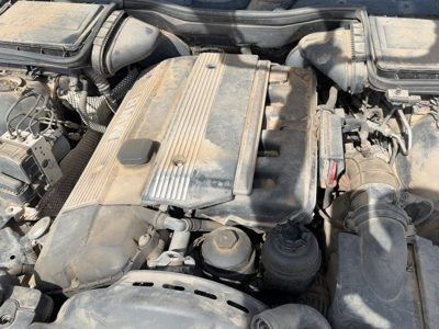 2001 BMW 530i Sedan Engine Cover Top Plastic Shield 3.0L M54 11121710781