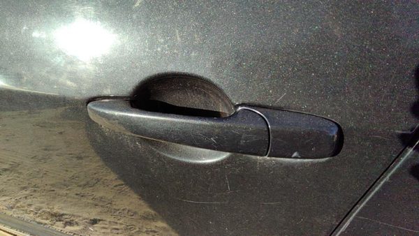 06-12 Fusion Driver Left Rear Outside Door Handle Back Uh Tuxedo Black Metallic — photo 1