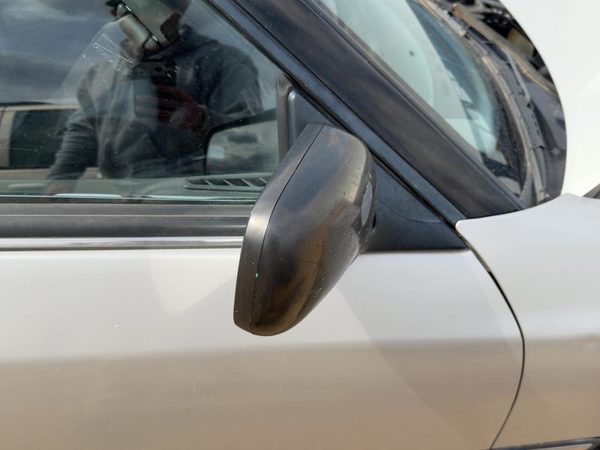 1990-1994 Subaru Legacy Passenger Right Power Side Mirror Door Mounted Oem — photo 2