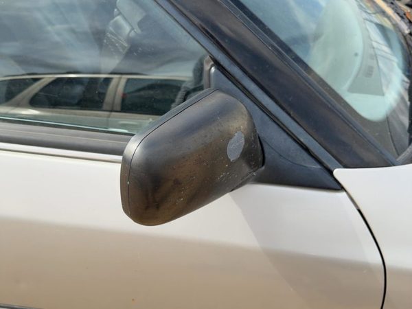 1990-1994 Subaru Legacy Passenger Right Power Side Mirror Door Mounted Oem — photo 4