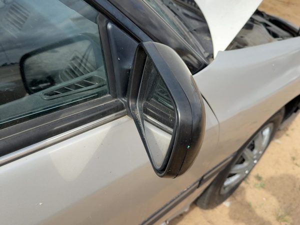 1990-1994 Subaru Legacy Passenger Right Power Side Mirror Door Mounted Oem — photo 6