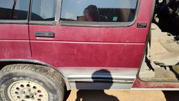 1993 Chevrolet S10 Blazer Rear Door RH Red — photo 4