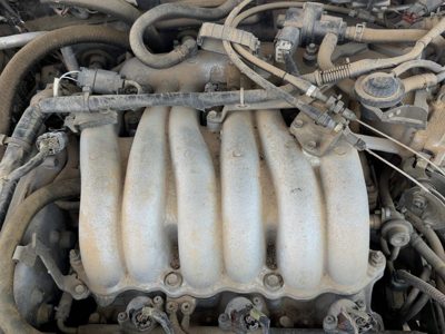 1998 Nissan Maxima Upper Intake Manifold Oem 3.0L 140102L910