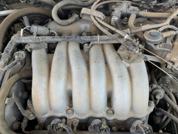 1998 Nissan Maxima Upper Intake Manifold Oem 3.0L 140102L910 — photo 3