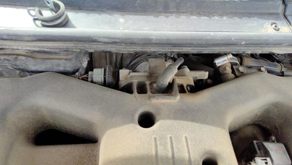 2002 Chrysler 300M Throttle Body Valve Oem With Sensors 3.5L 04591595Ac — photo 2