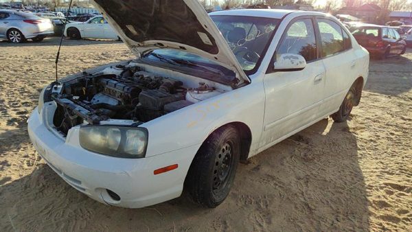 2003 Hyundai Elantra — vehicle photo 1