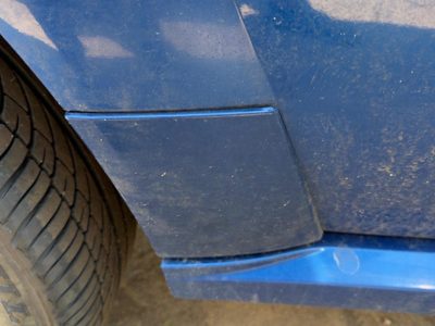 04-05 Vue Redline Passenger Right Rear Moulding From Door Back Pacific Blue 91U