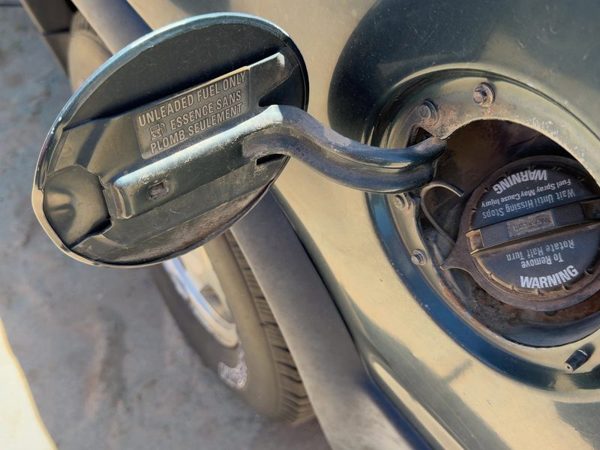 1994 Ford Explorer 2 Dr Fuel Tank Door With Hinge Gas Lid Oem Filler Green Na — photo 2