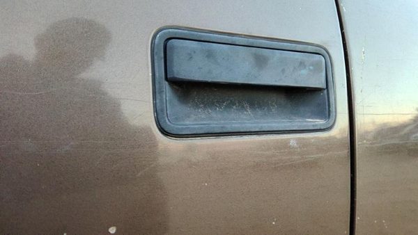 1994 Suburban 1500 Outside Door Handle LH — photo 6