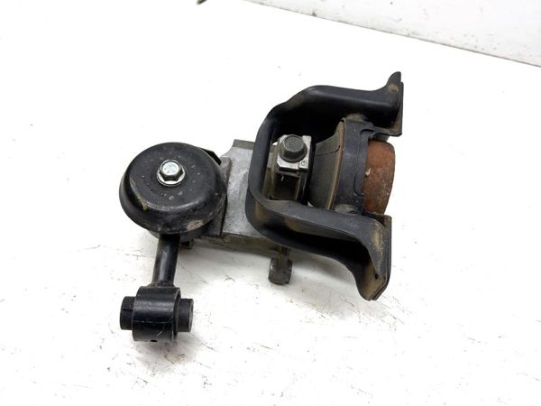 07-12 Nissan Versa Engine Motor Mount Oem 1.8L — photo 2